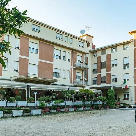 Terminus Hotel 3*